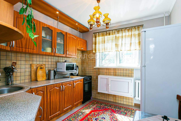 2-комн квартира Есенина улица, д.14 2-комн квартира Есенина улица, д.14