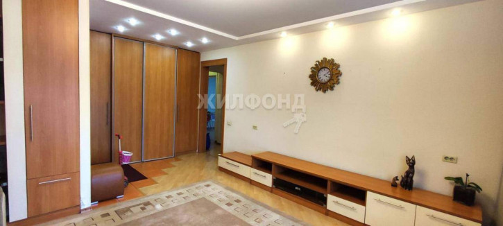 4-комн квартира Пионерский проспект, д.36А
