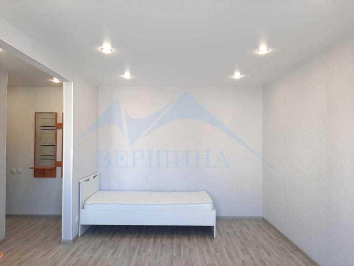 1-комн квартира Талнахская улица,38
