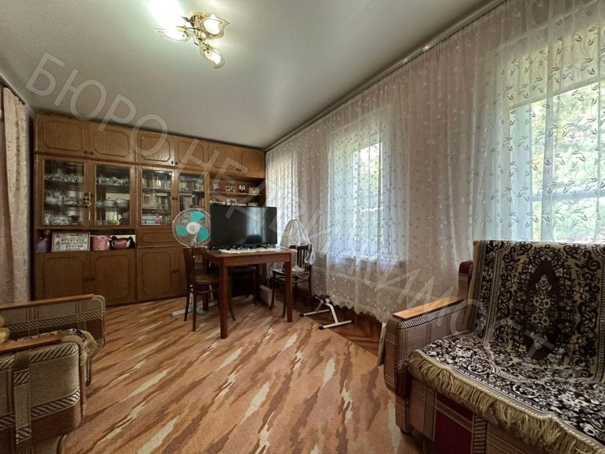 Купить дачу, дом, коттедж за 2 600 000 рублей на Большая Революционная ул, 91