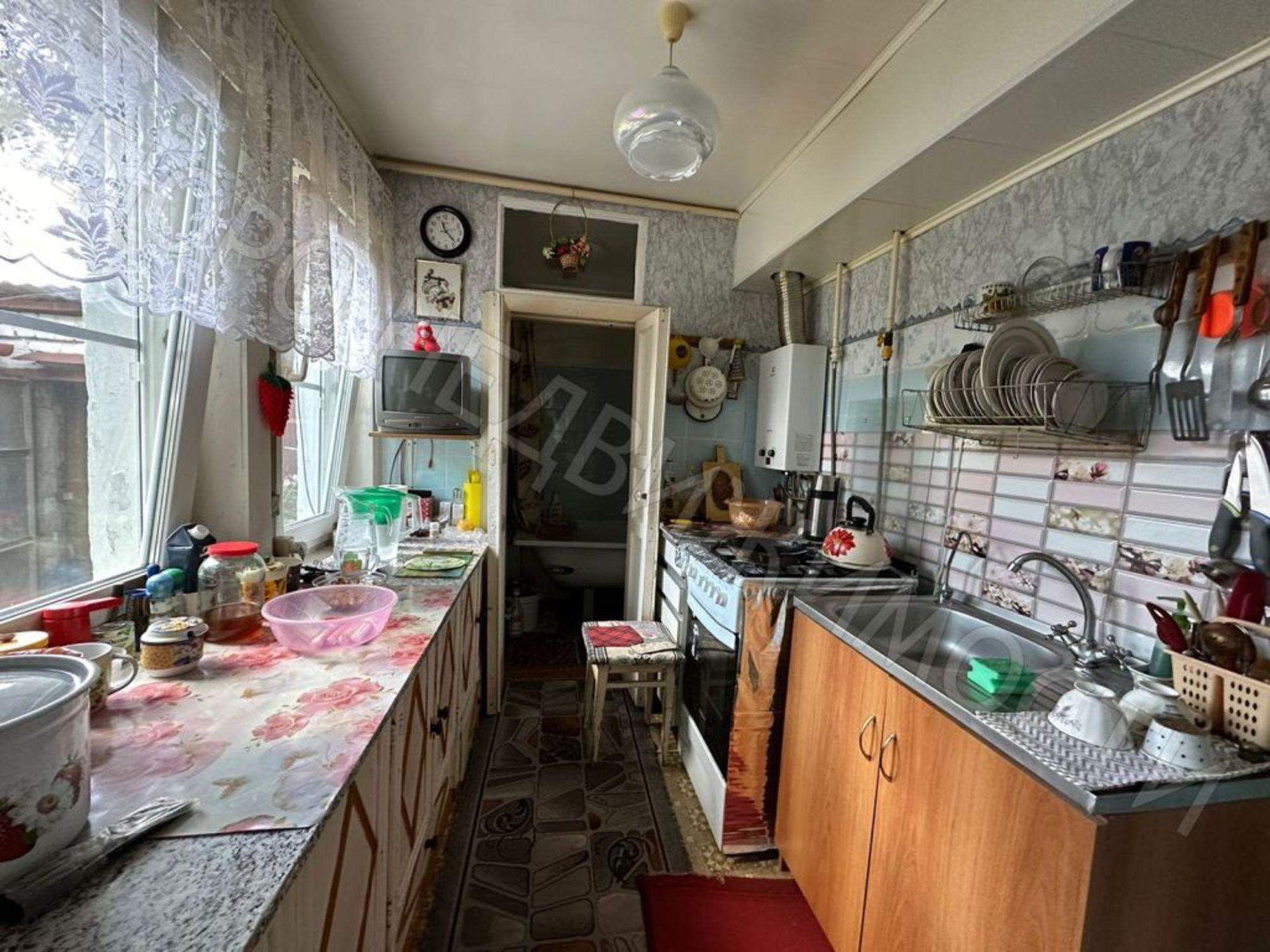 Купить дачу, дом, коттедж за 2 600 000 рублей на Большая Революционная ул, 91