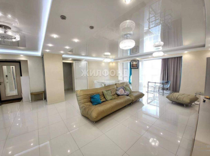 5-комн квартира Енисейская улица, д.8