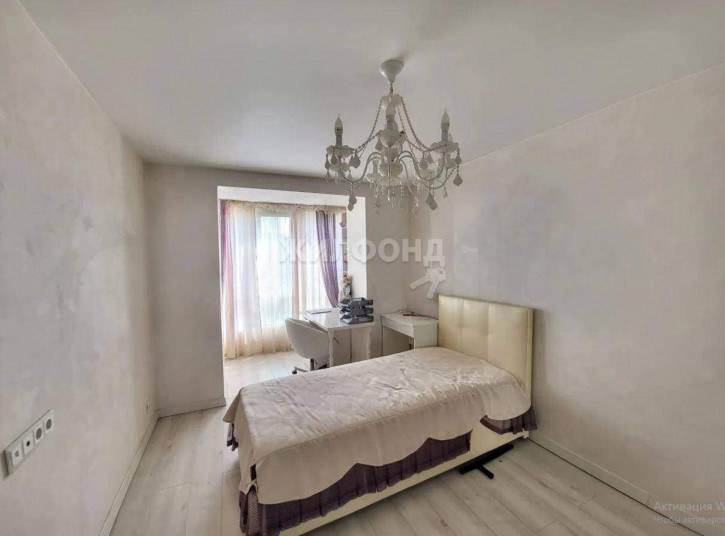 5-комн квартира Енисейская улица, д.8