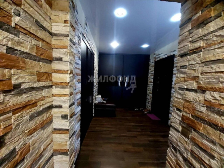 3-комн квартира микрорайон Северный, 5