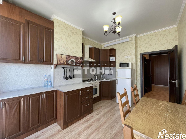 2-комн квартира Грибоедова, 9