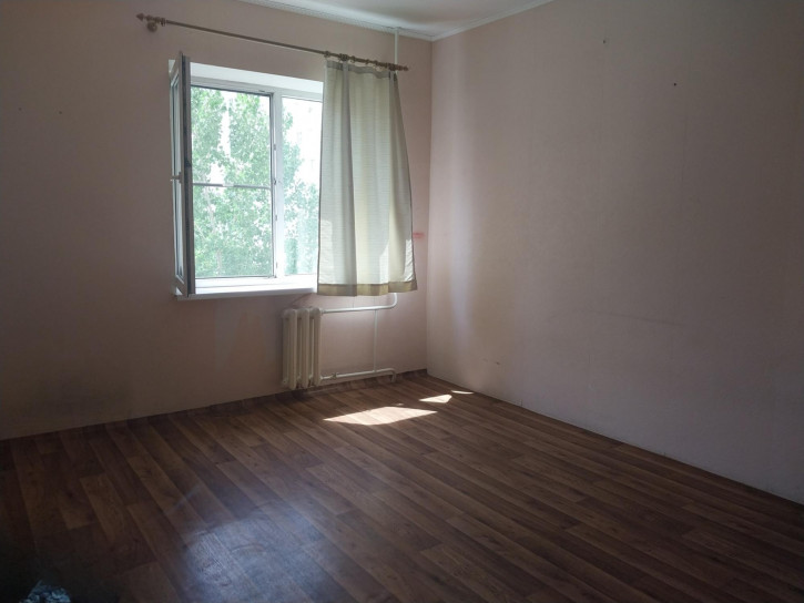 2-комн квартира г. Астрахань,  Кировский район,  ул Минусинская, д.4 к.1