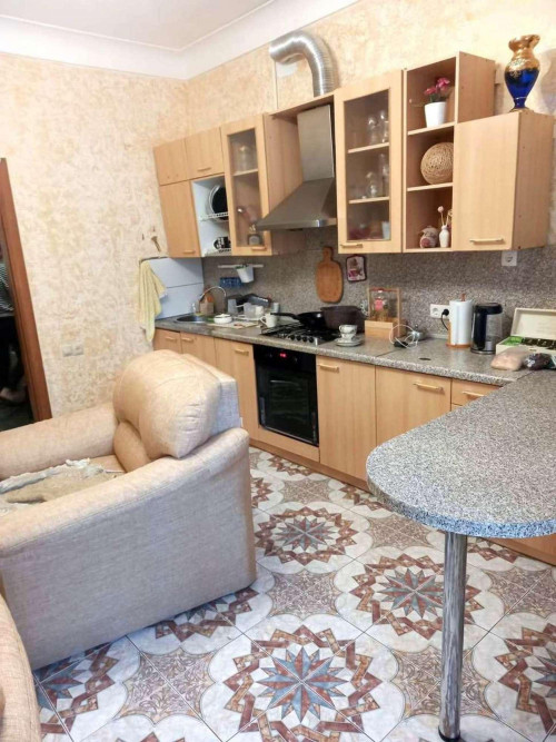 Продажа 3-комн квартиры Советской Армии улица, 204