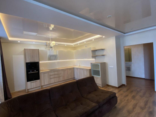 Продажа 3-комн квартиры Республиканская ул, 43к6
