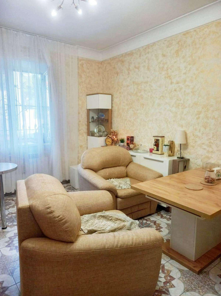 3-комн квартира Советской Армии улица, 204