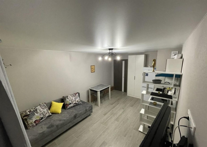 1-комн квартира Краснодонская улица, 8