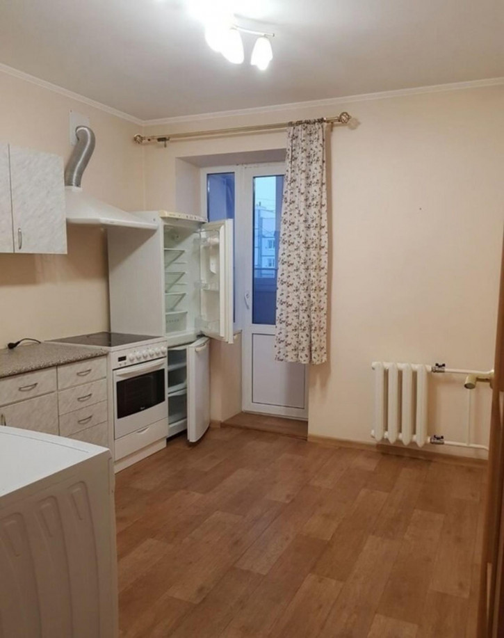 1-комн квартира Георгия Димитрова улица, 131