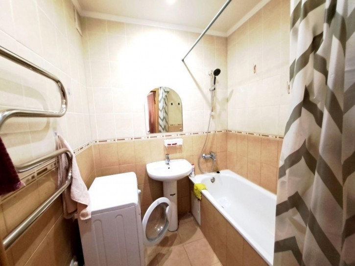 2-комн квартира Советской Армии улица, 181к6А