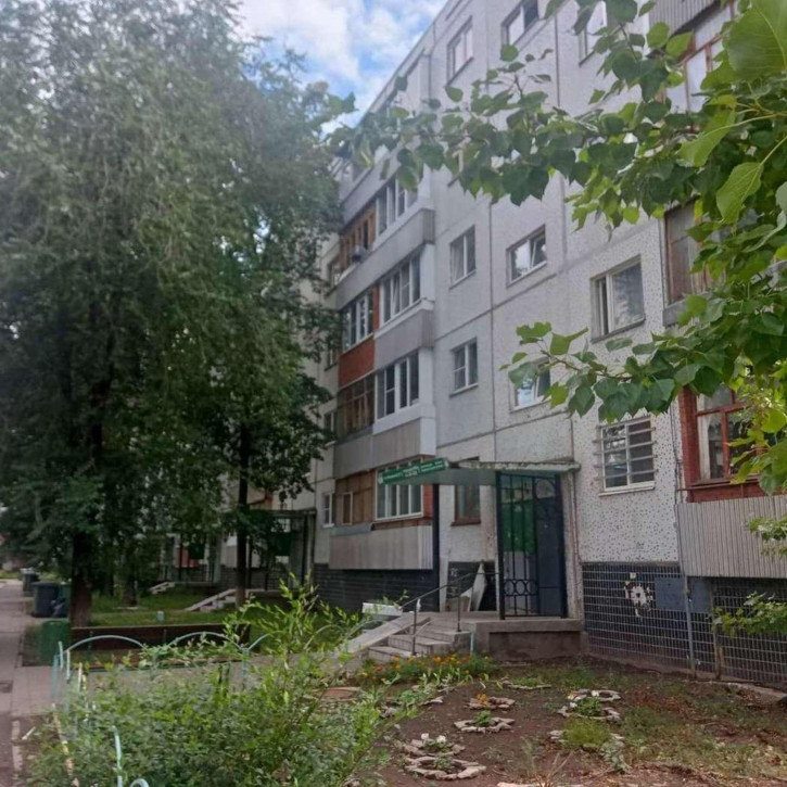 Комната Приморский бульвар, 20