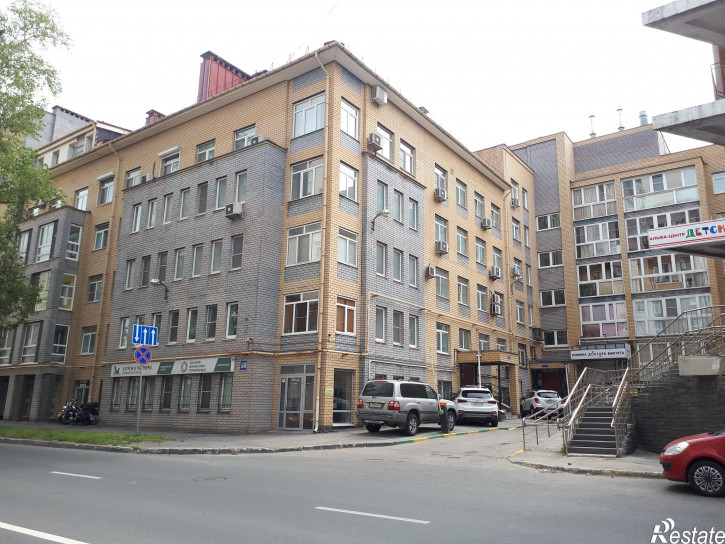 4-комн квартира Максима Горького, 50