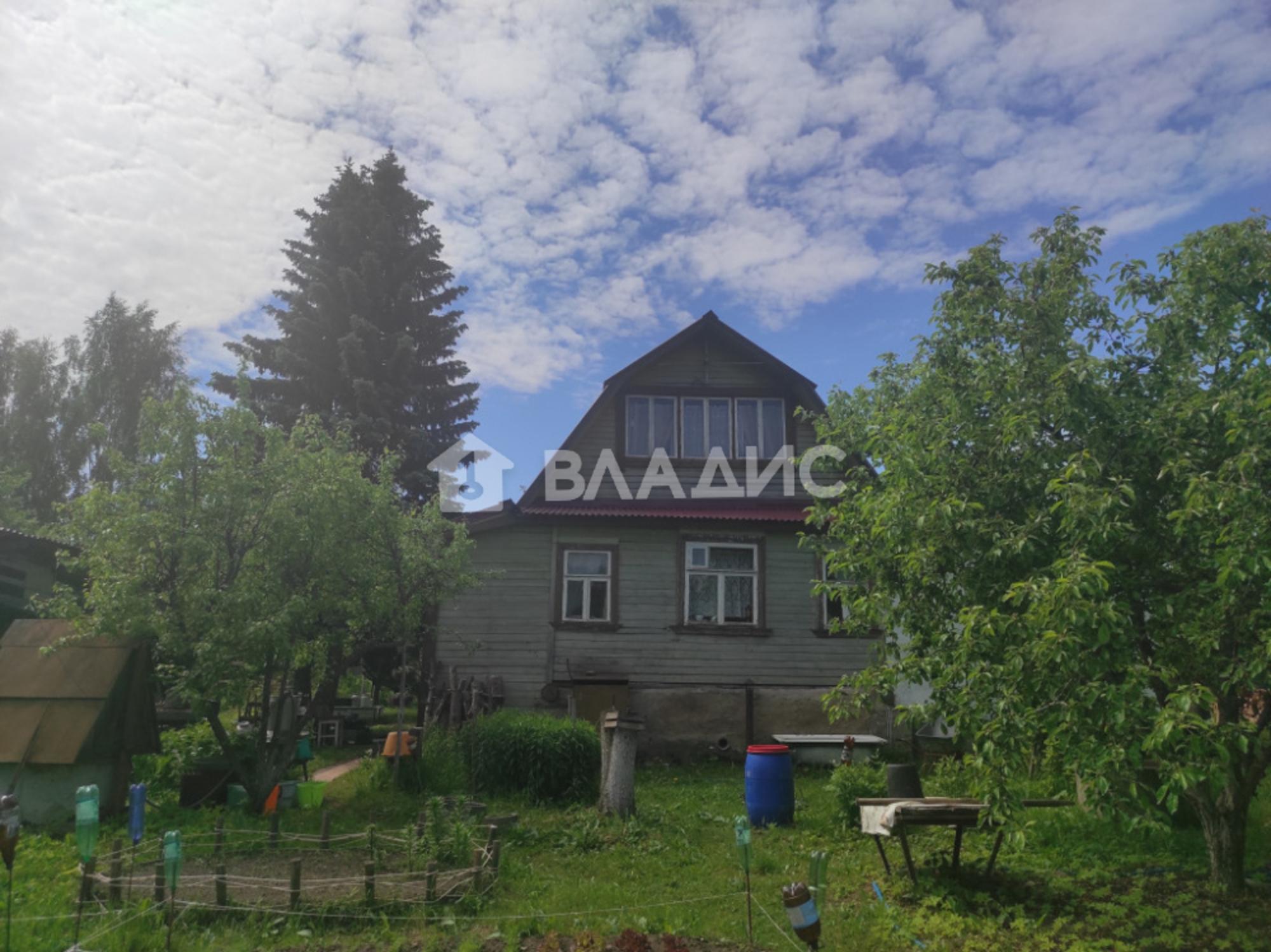 Купить дачу, дом, коттедж за 2 400 000 рублей