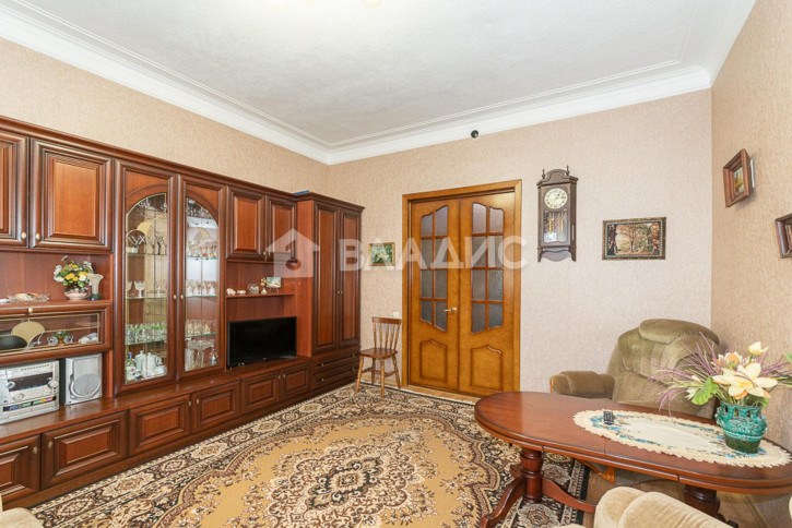 3-комн квартира улица Никитина