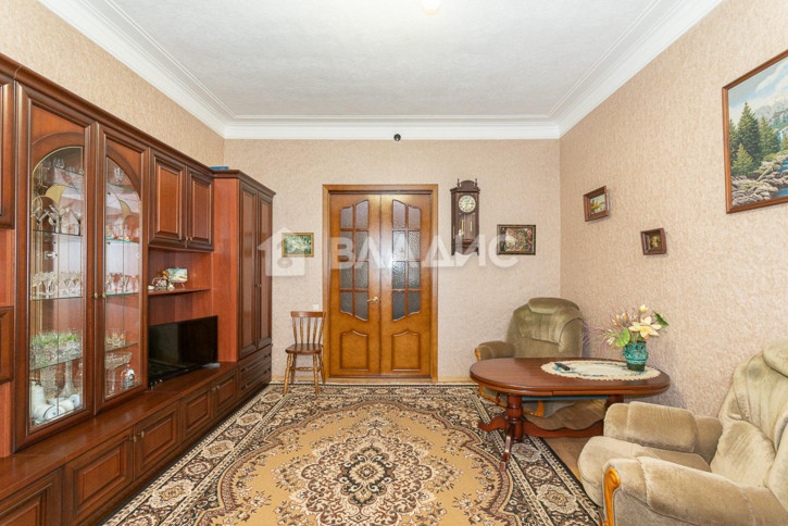 3-комн квартира улица Никитина