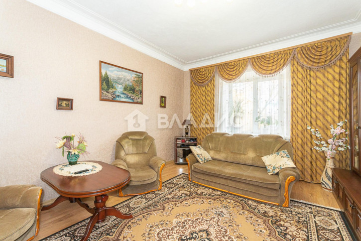 3-комн квартира улица Никитина