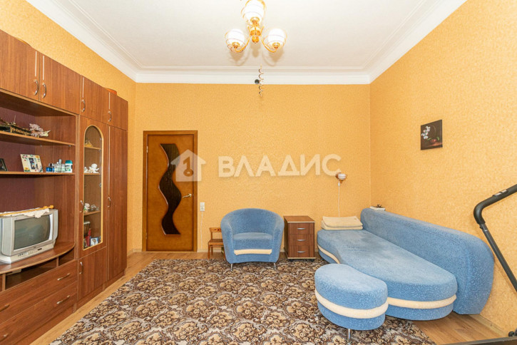 3-комн квартира улица Никитина