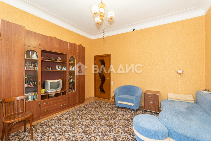 3-комн квартира улица Никитина