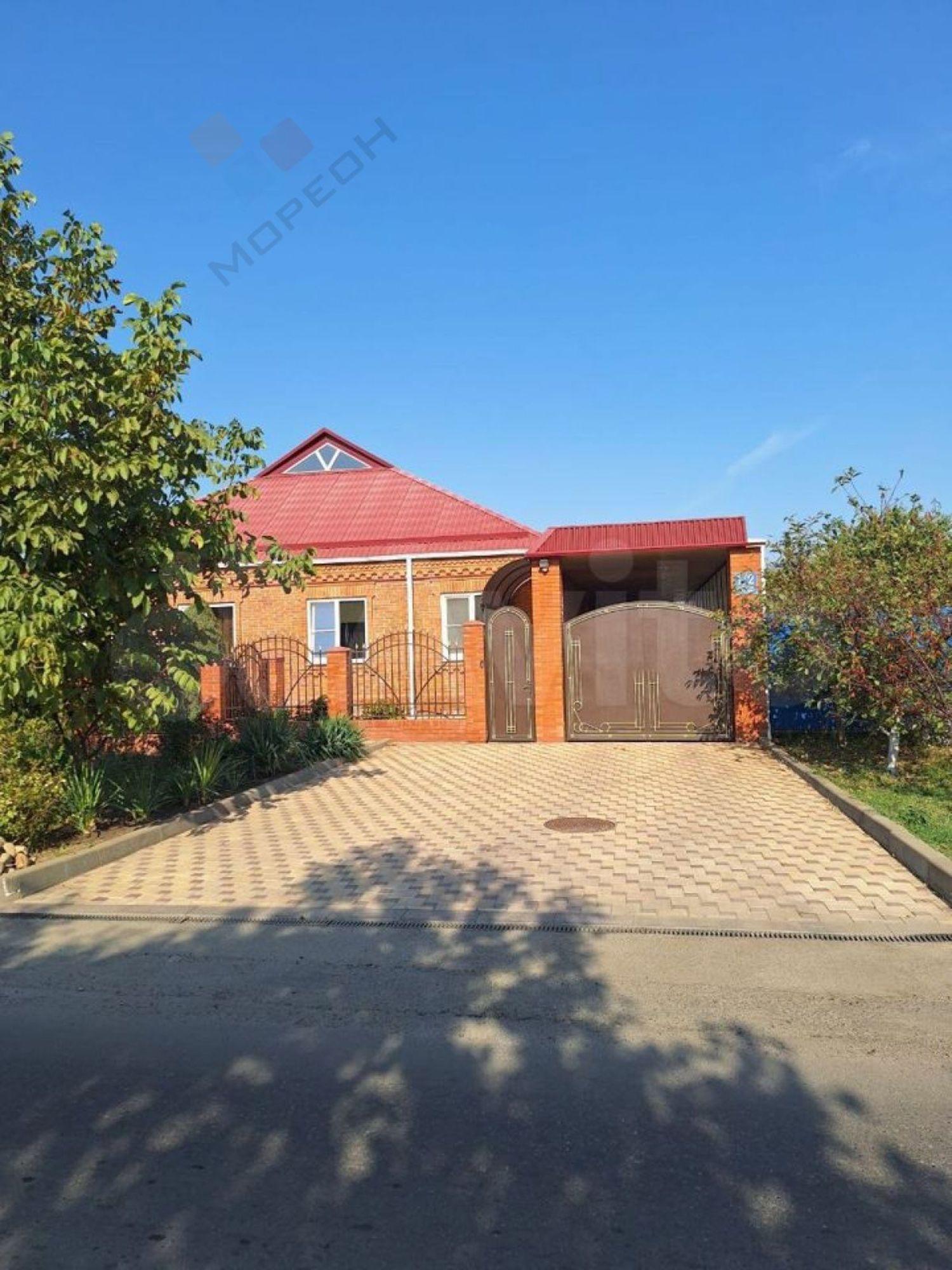 Купить дачу, дом, коттедж за 15 000 000 рублей на Мызгина пер, 1