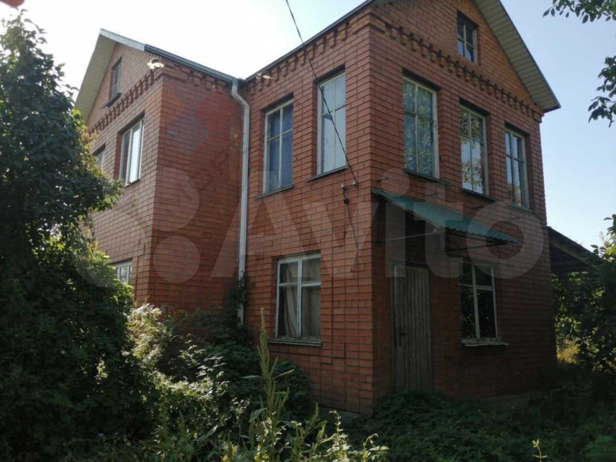 Купить дачу, дом, коттедж за 11 200 000 рублей на Южная ул, 75/15