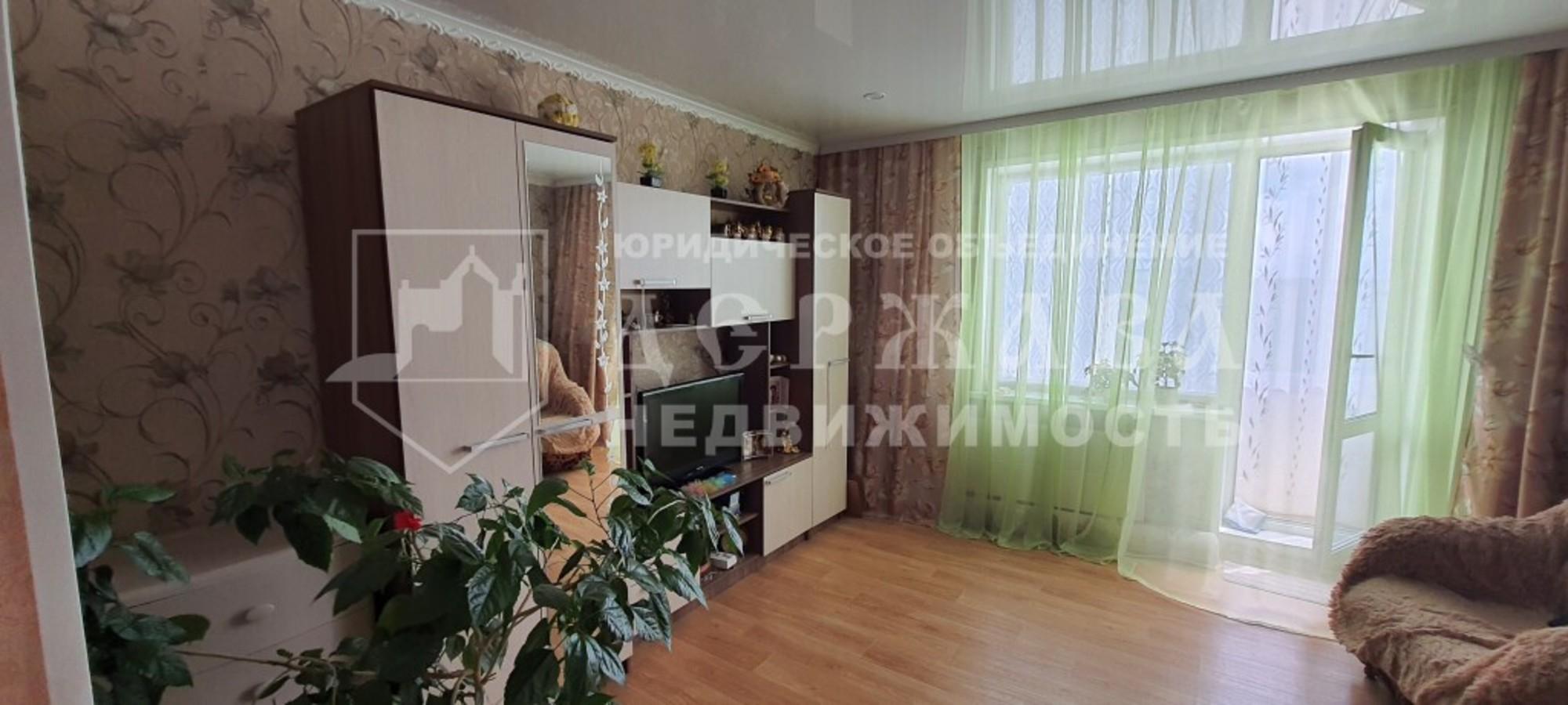 Купить квартиру за 4 000 000 рублей на проспект Шахтёров