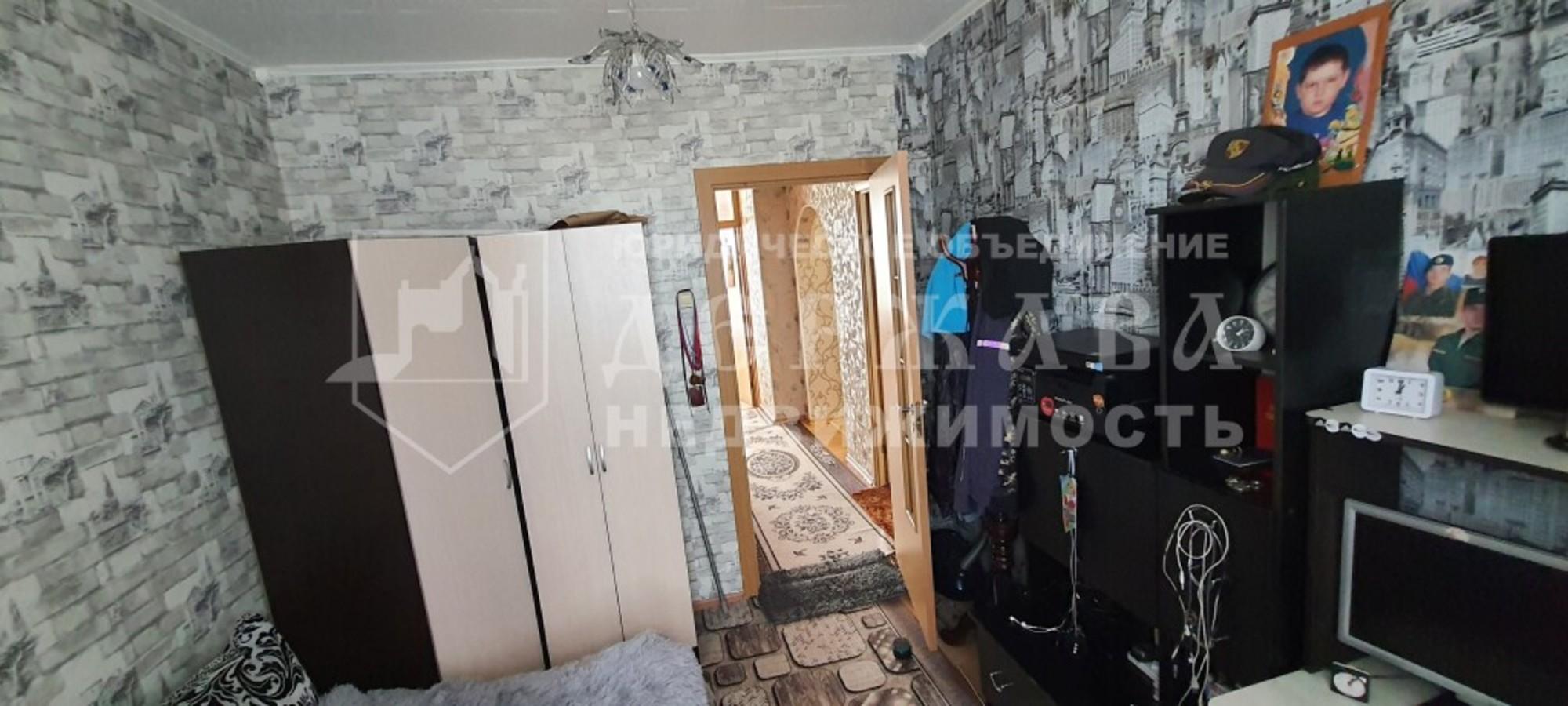 Купить квартиру за 4 000 000 рублей на проспект Шахтёров