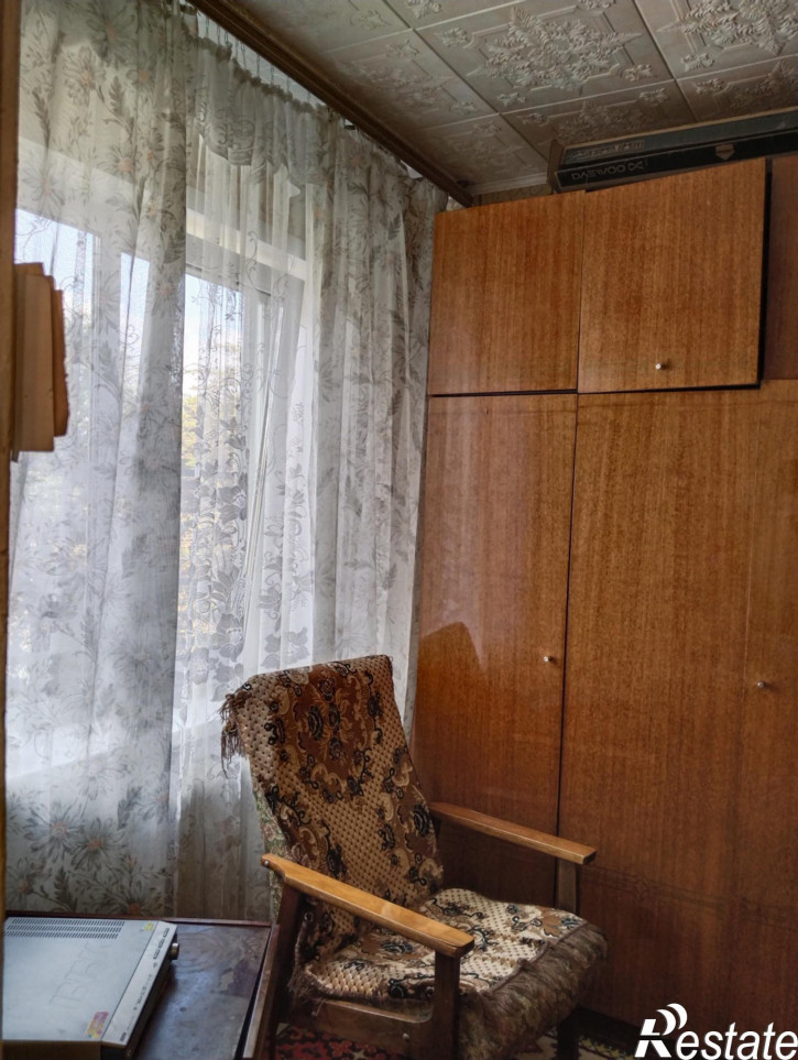 2-комн квартира Демкина ул., 4