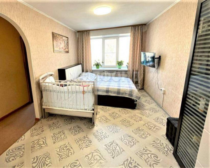 2-комн квартира Матросова улица, д.38