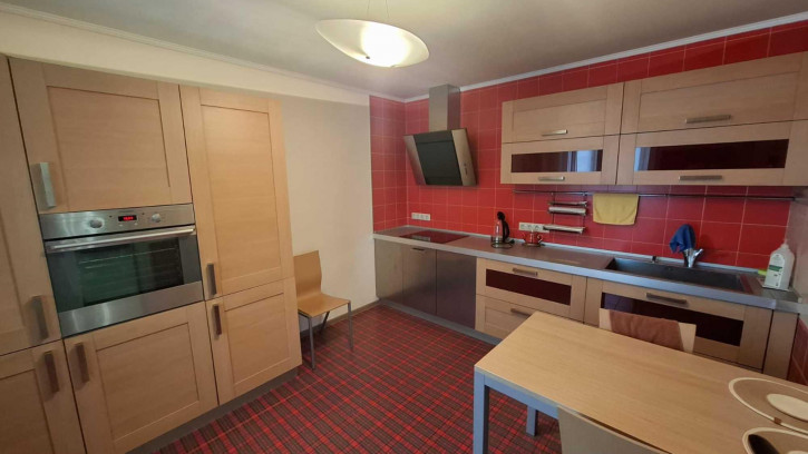 1-комн квартира Цюрупы ул, 145