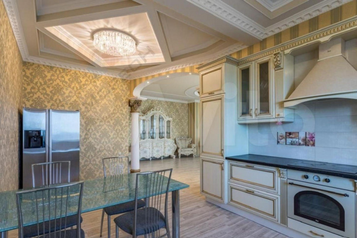 5-комн квартира Циолковского ул, 9
