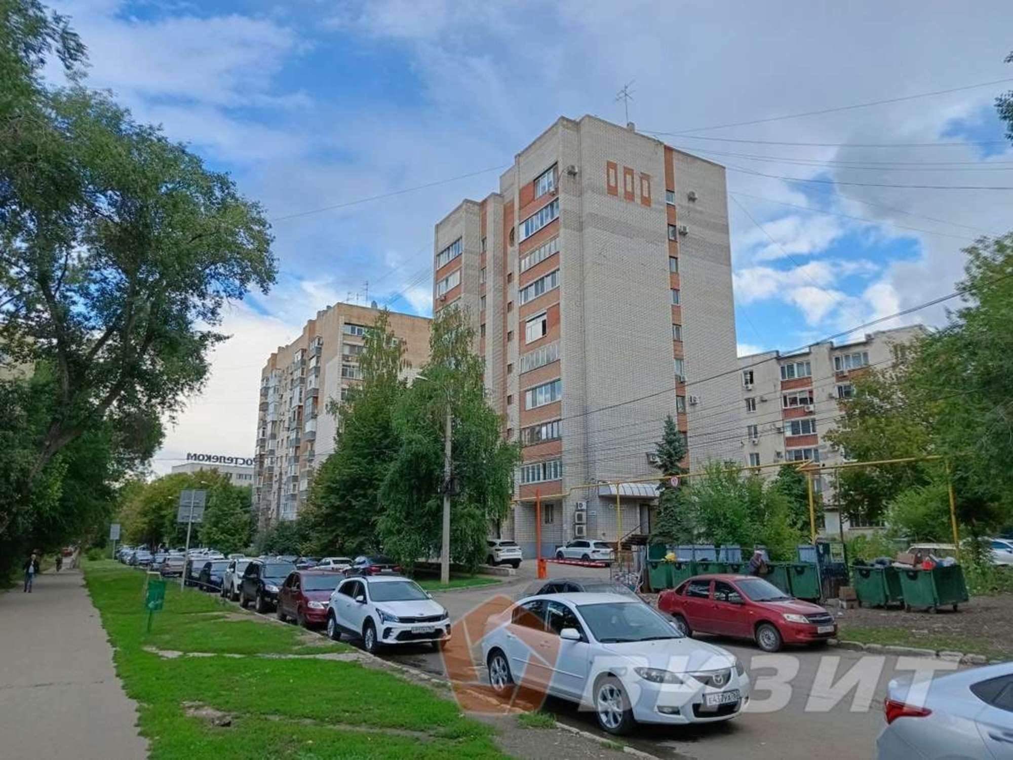 Купить торговое помещение за 6 800 000 рублей на Больничная улица, 37