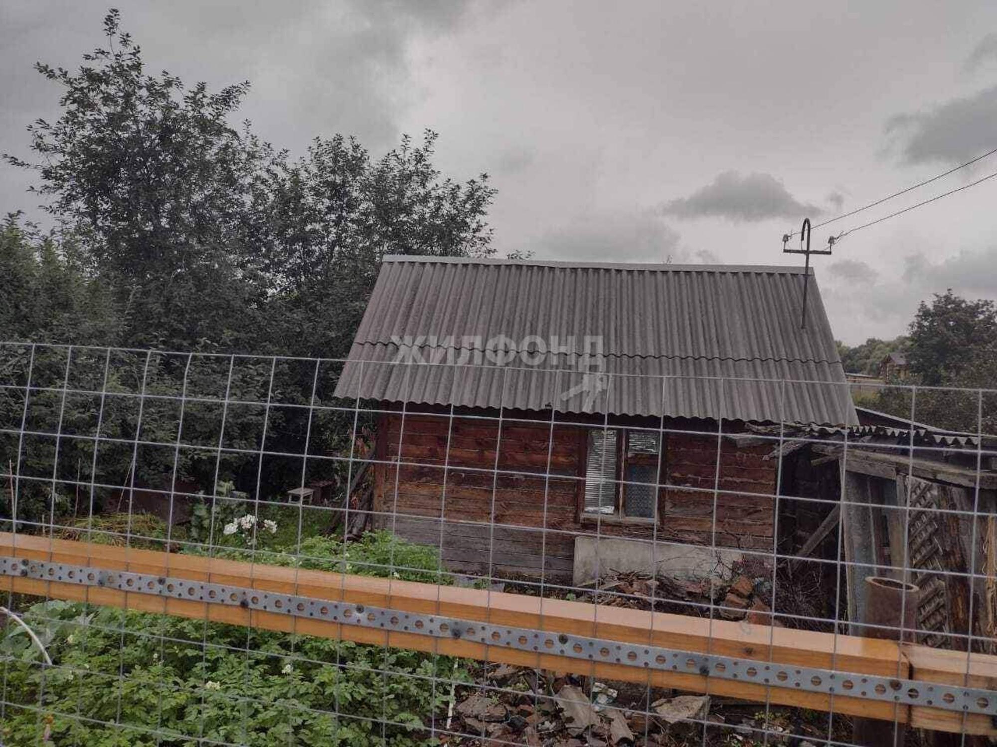 Купить дачу, дом, коттедж за 4 300 000 рублей на Корчагина улица