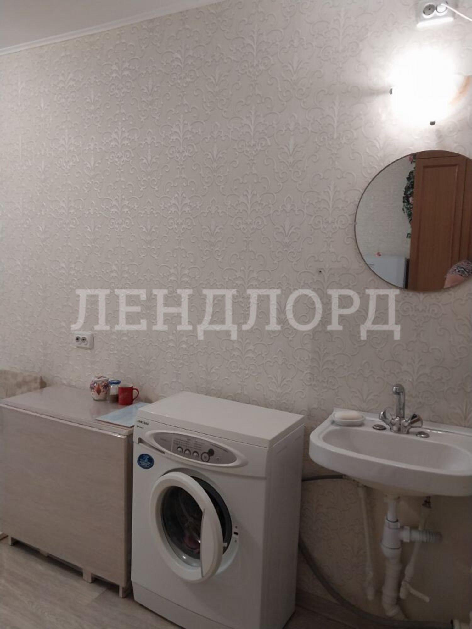 Купить комнату за 2 000 000 рублей на Коммунистический проспект, 4/1