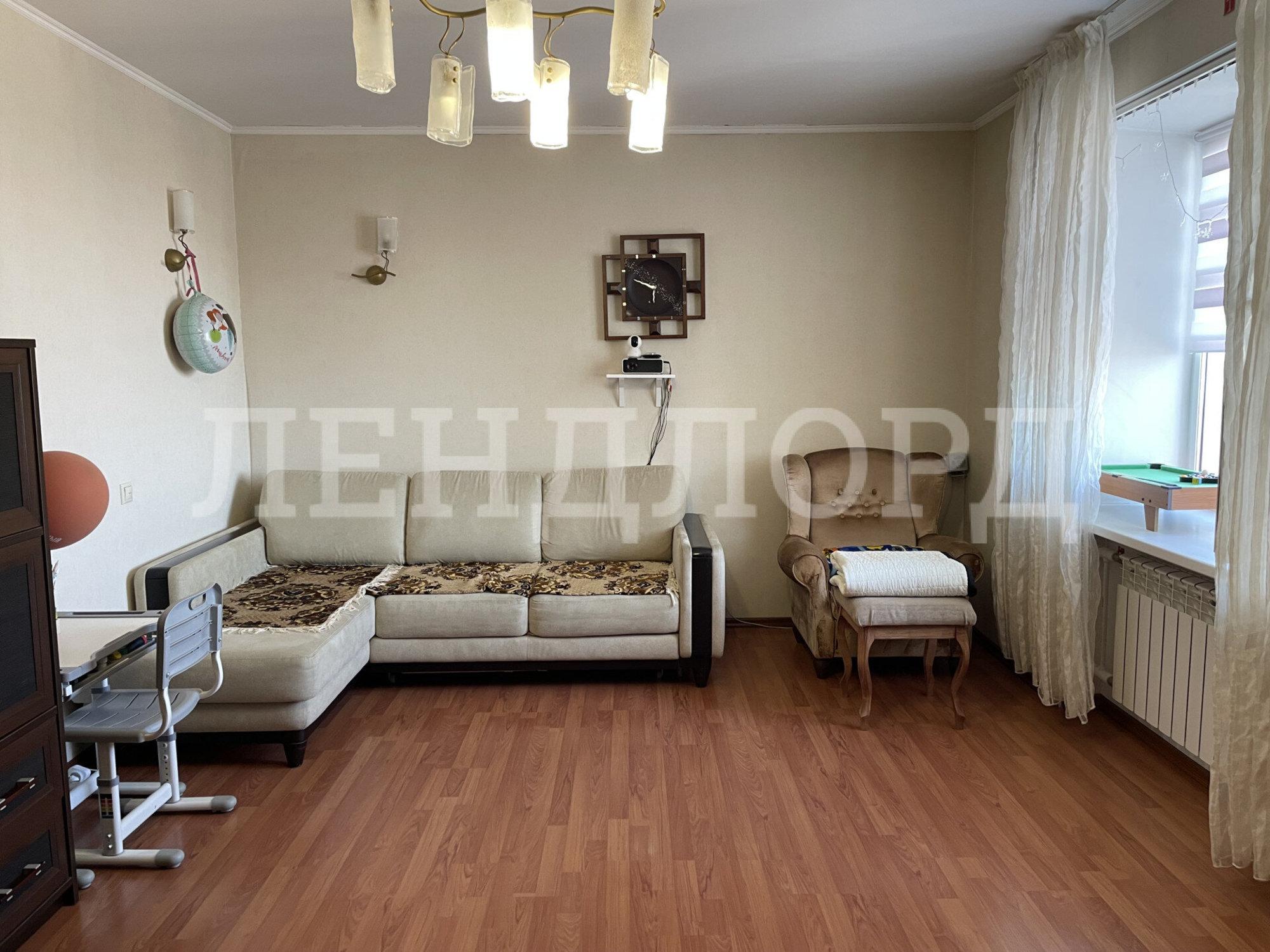 Купить квартиру за 13 800 000 рублей на Филимоновская улица, 128