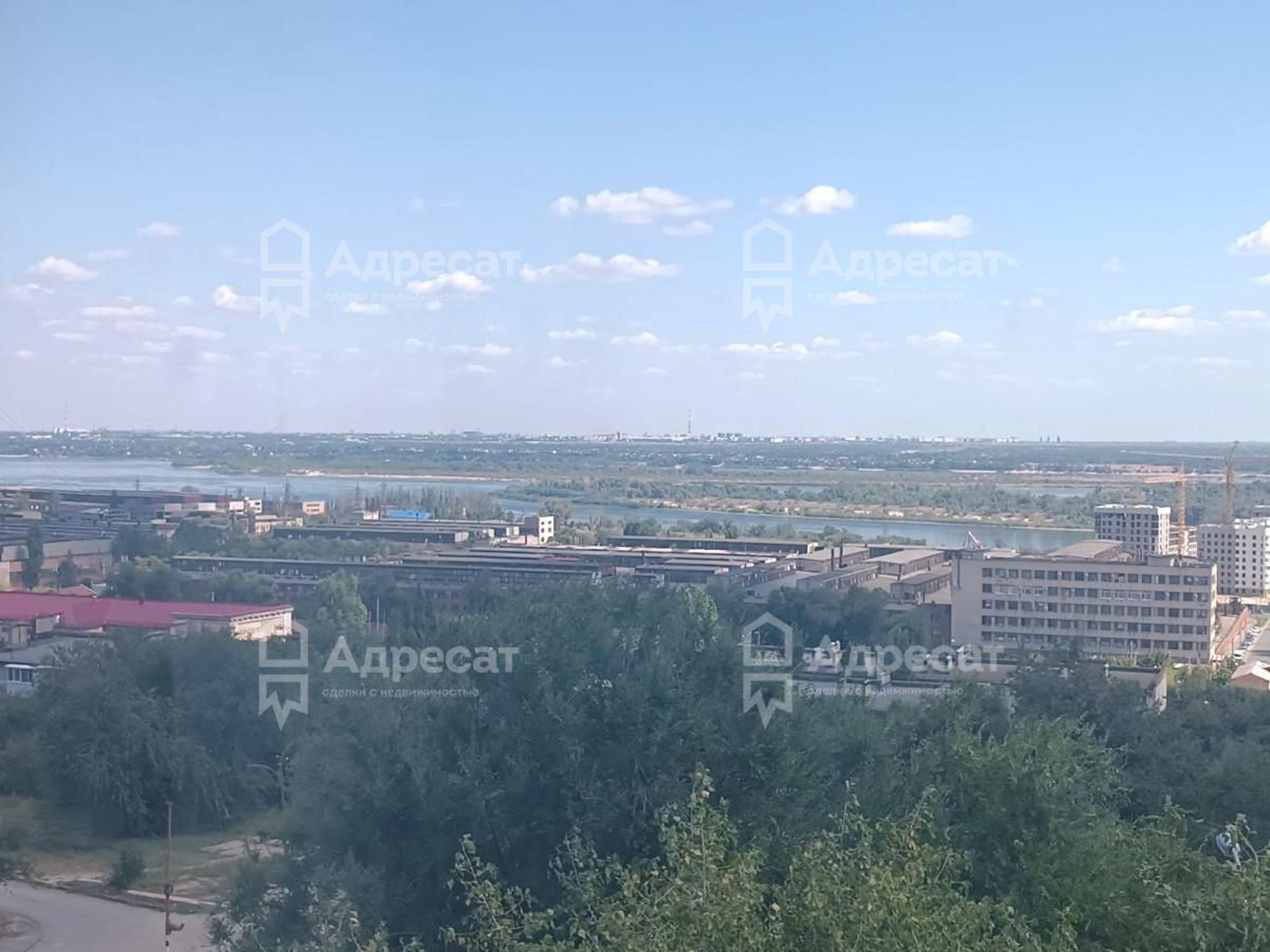 Купить квартиру за 3 480 000 рублей на ул. Загорская,  д.1