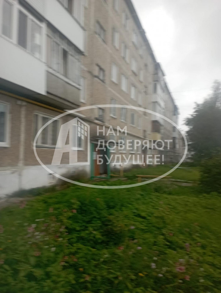 2-комн квартира проспект Свердлова, 8