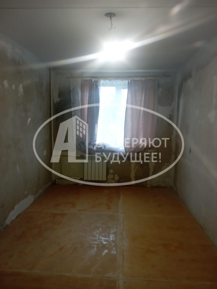 2-комн квартира проспект Свердлова, 8