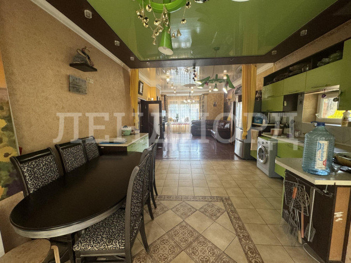 Коттедж/дом 4-я Ненаглядная улица