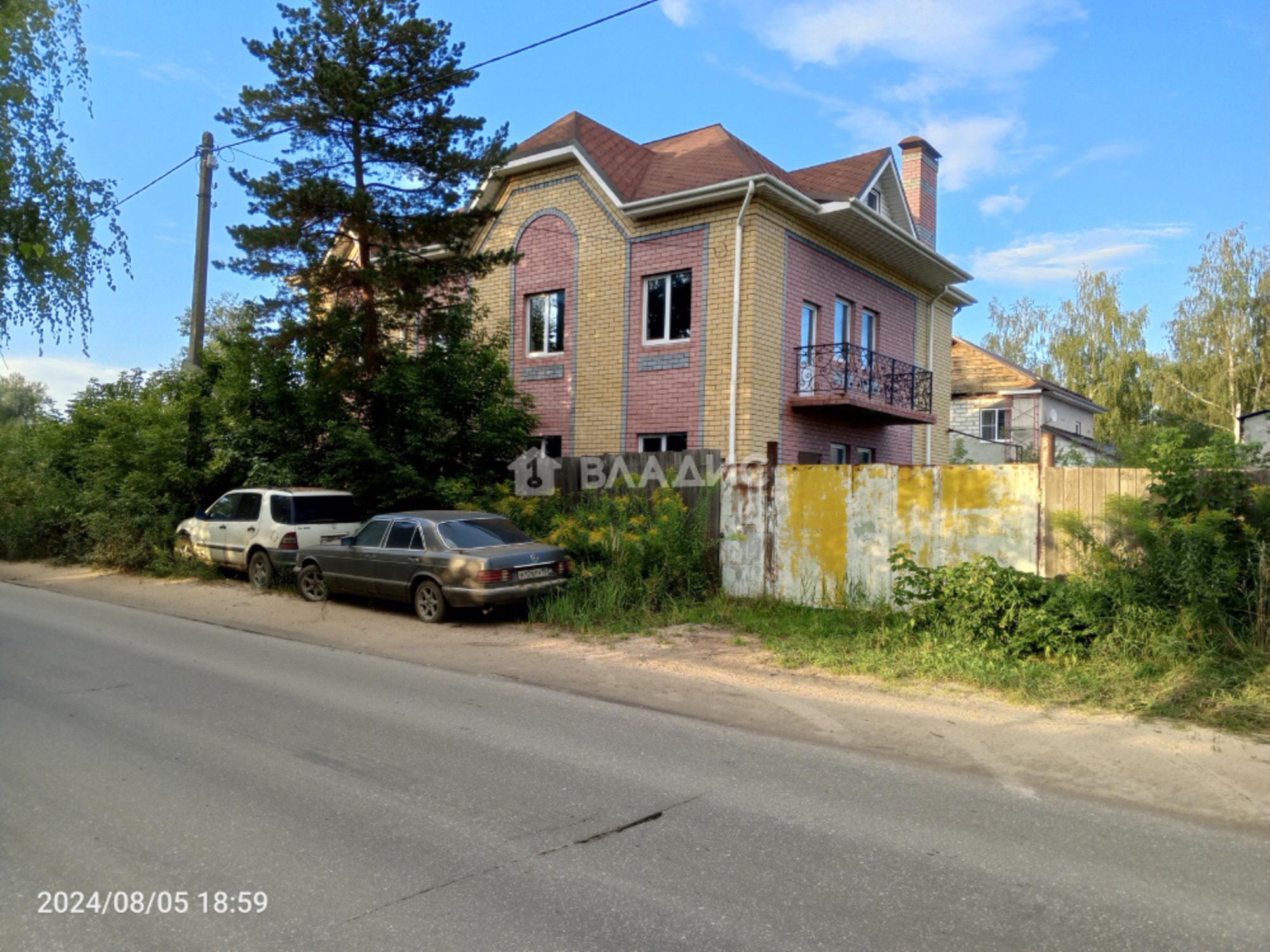 Купить дачу, дом, коттедж за 18 000 000 рублей на Московский район