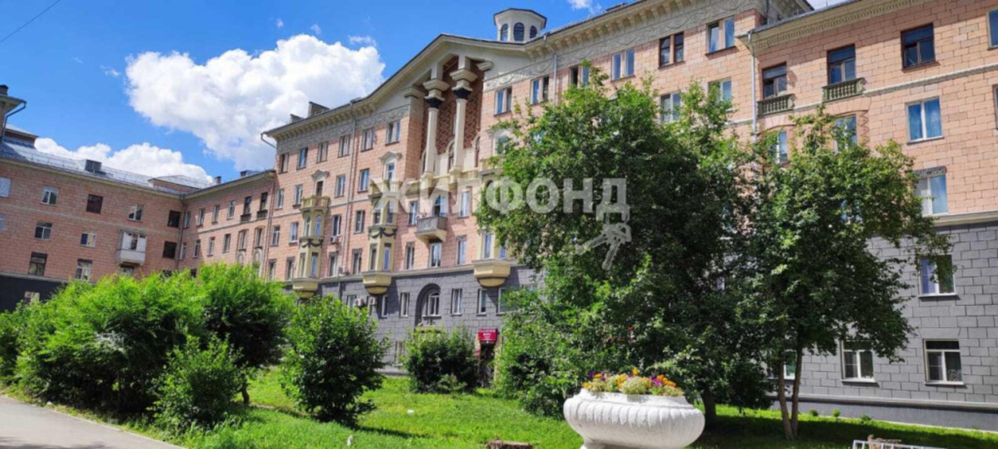 Купить квартиру за 8 129 000 рублей на Станиславского, 4