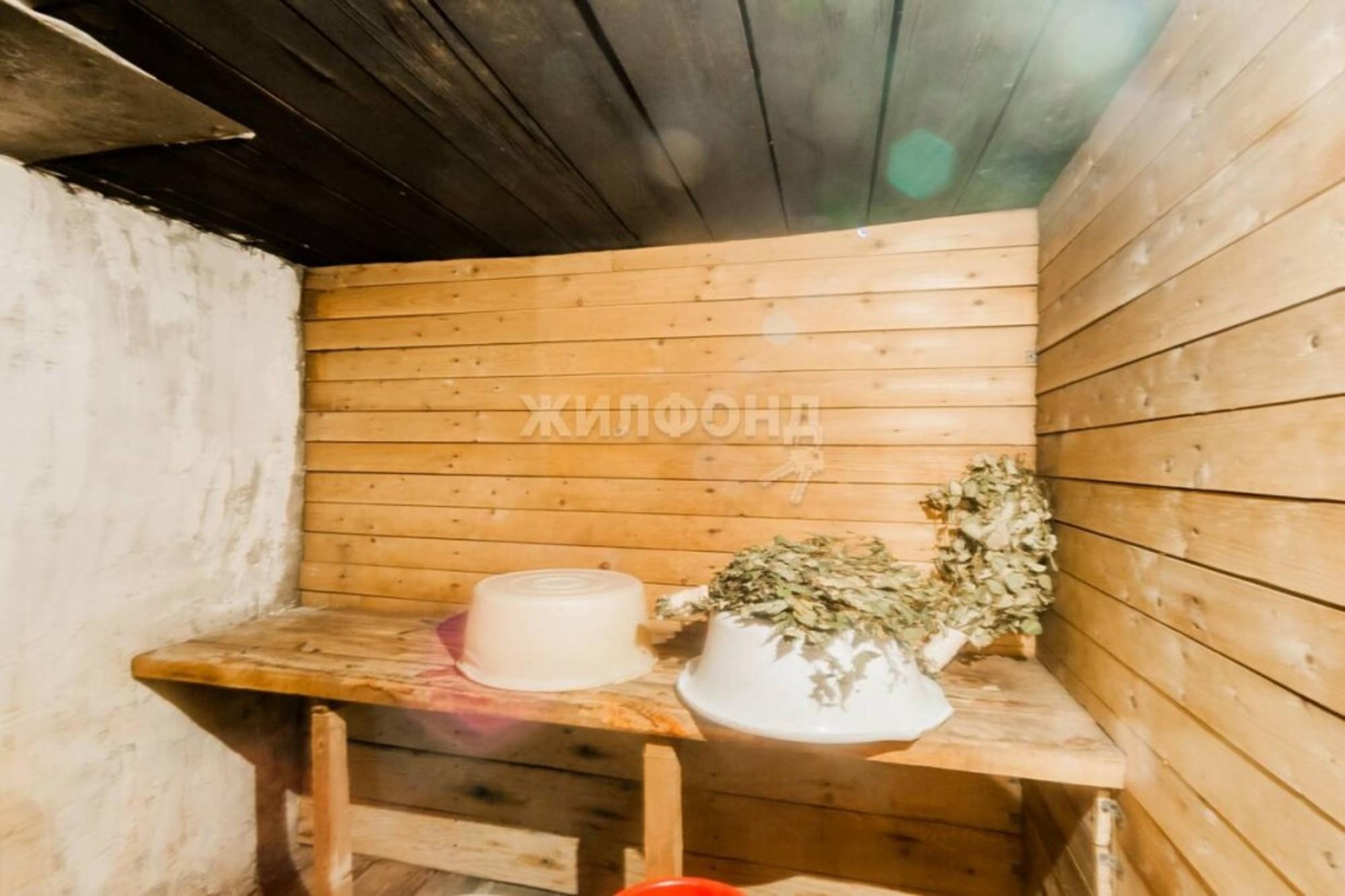 Купить дачу, дом, коттедж за 4 580 000 рублей на Олега Кошевого