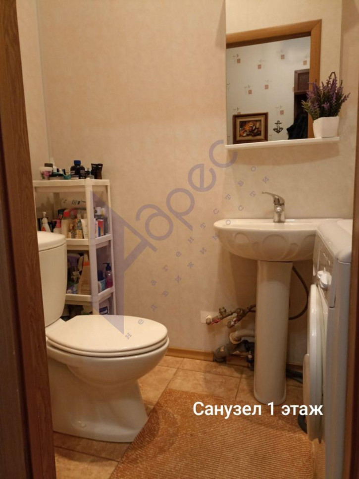Коттедж/дом Полевая, 38а Коттедж/дом Полевая, 38а