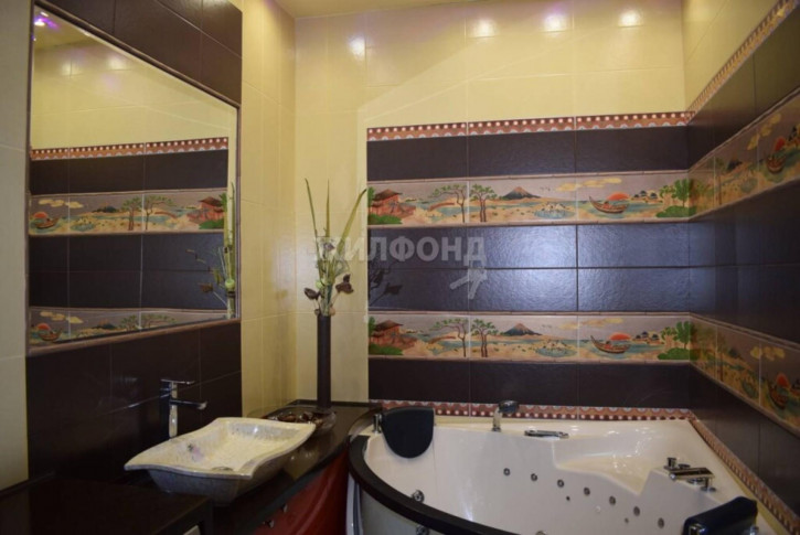 2-комн квартира Станиславского, 4