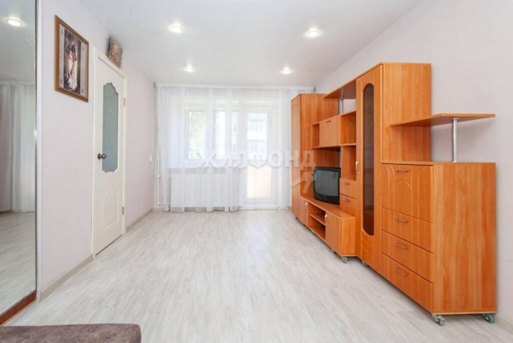 2-комн квартира Ленина, 46