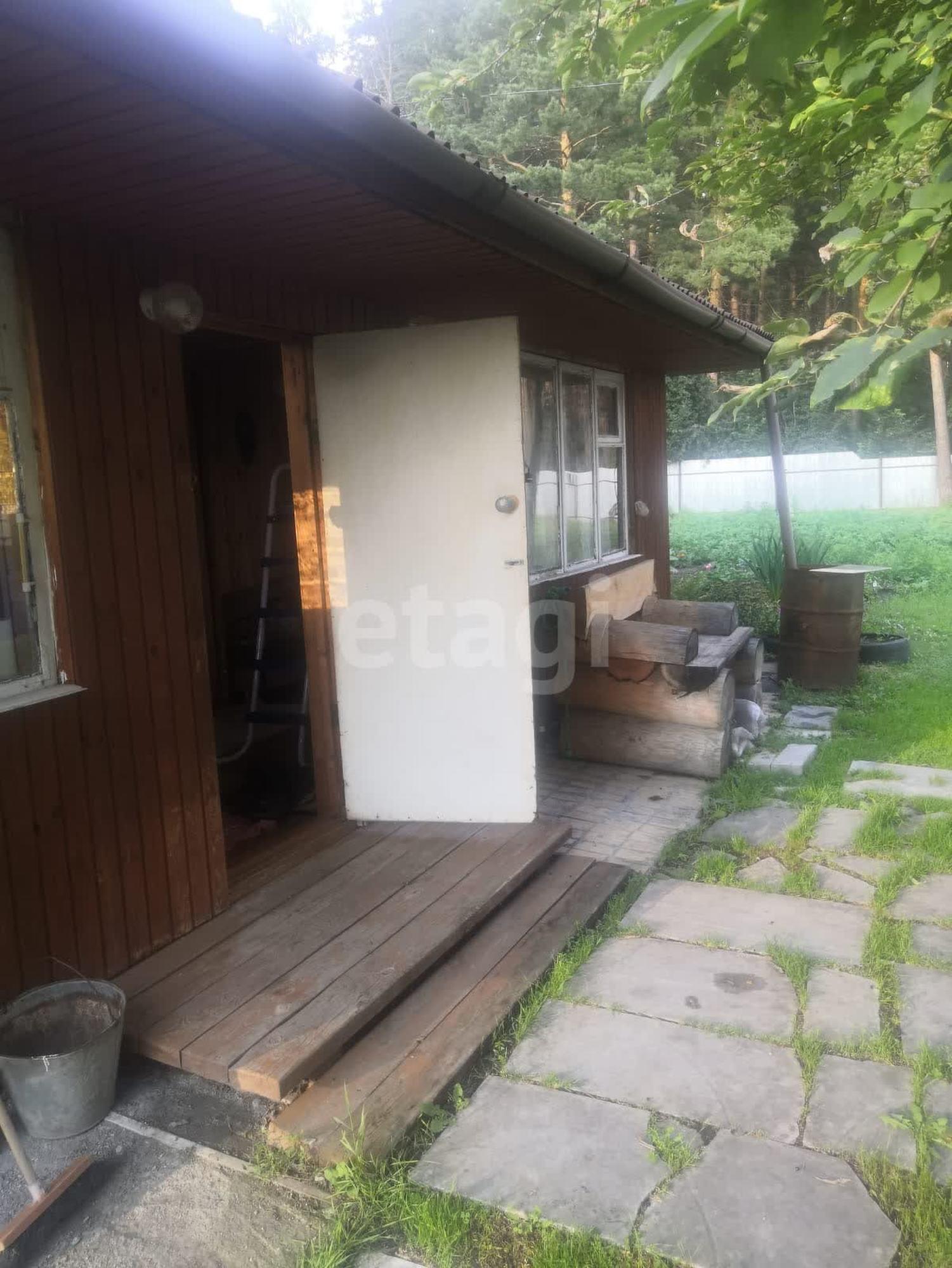 Купить дачу, дом, коттедж за 4 600 000 рублей на пгт. Белоярский,Кирова 72а