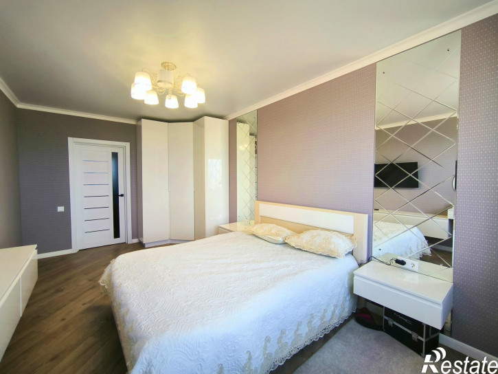 3-комн квартира Ярмарочная улица,19к3