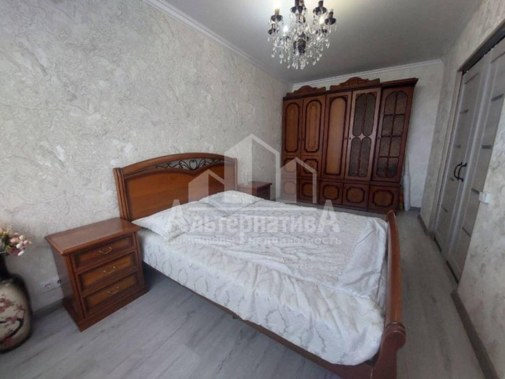 2-комн квартира Кутузова ул.