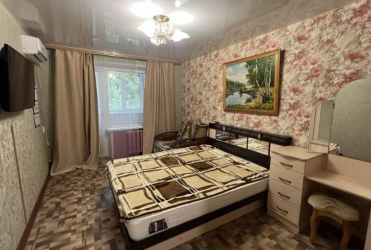 2-комн квартира Карла Маркса проспект, 388